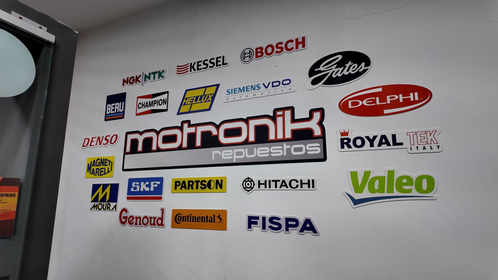 Pared con las marcas que trabajamos
