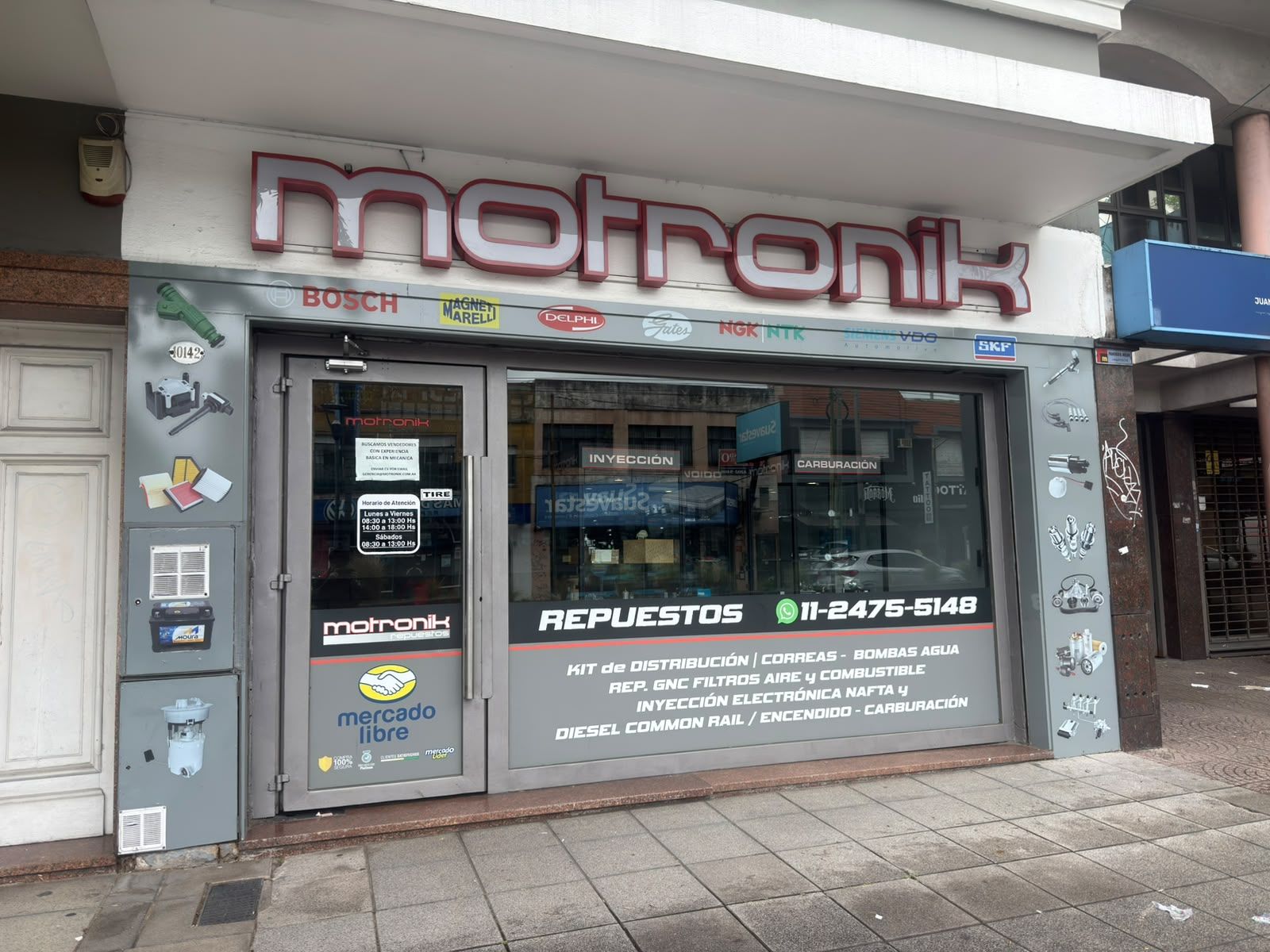 Fachada de la sucursal Temperley, Av. H. Yrigoyen 10142